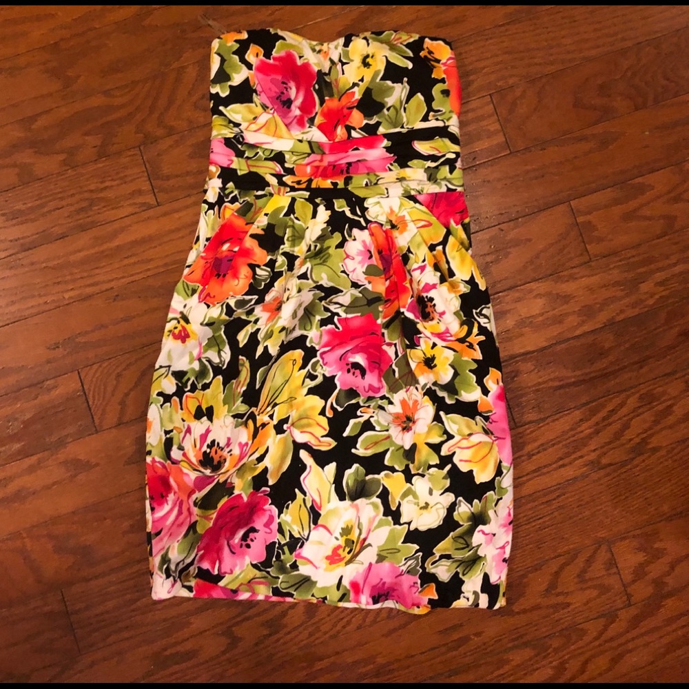 Colorful Strapless  mini dress by snap